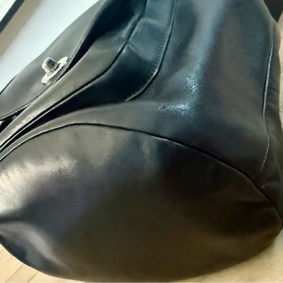 Coach Vintage Black Leather Legacy Bucket Tote Hobo Shoulder Bag with Turn-lock - Picture 7 of 8
